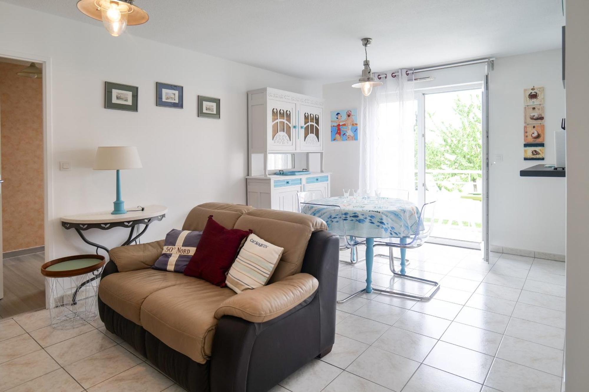 Appartement Dans Residence Au Calme Avec Piscine Les Sables-d'Olonne Bagian luar foto