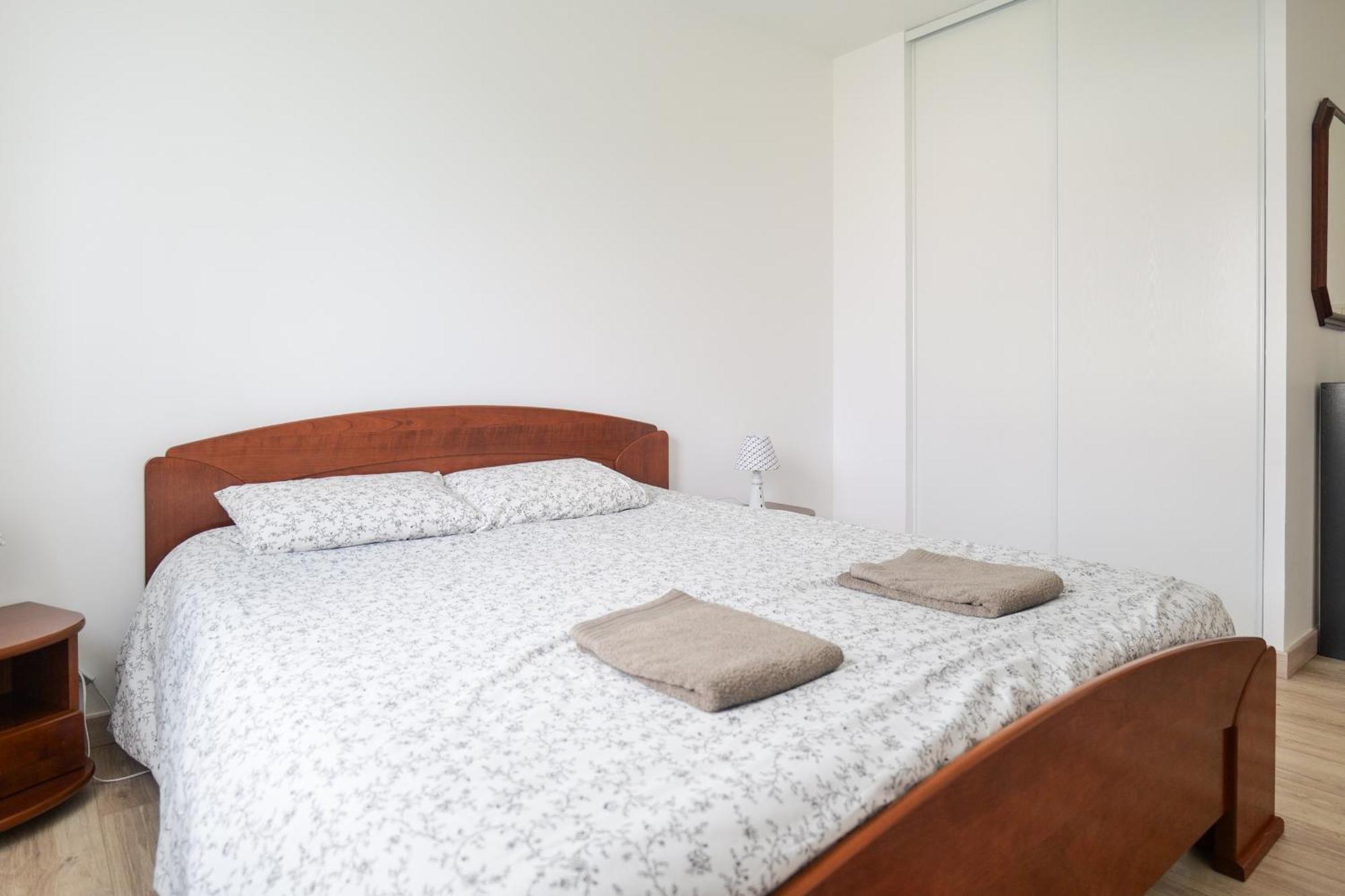 Appartement Dans Residence Au Calme Avec Piscine Les Sables-d'Olonne Bagian luar foto